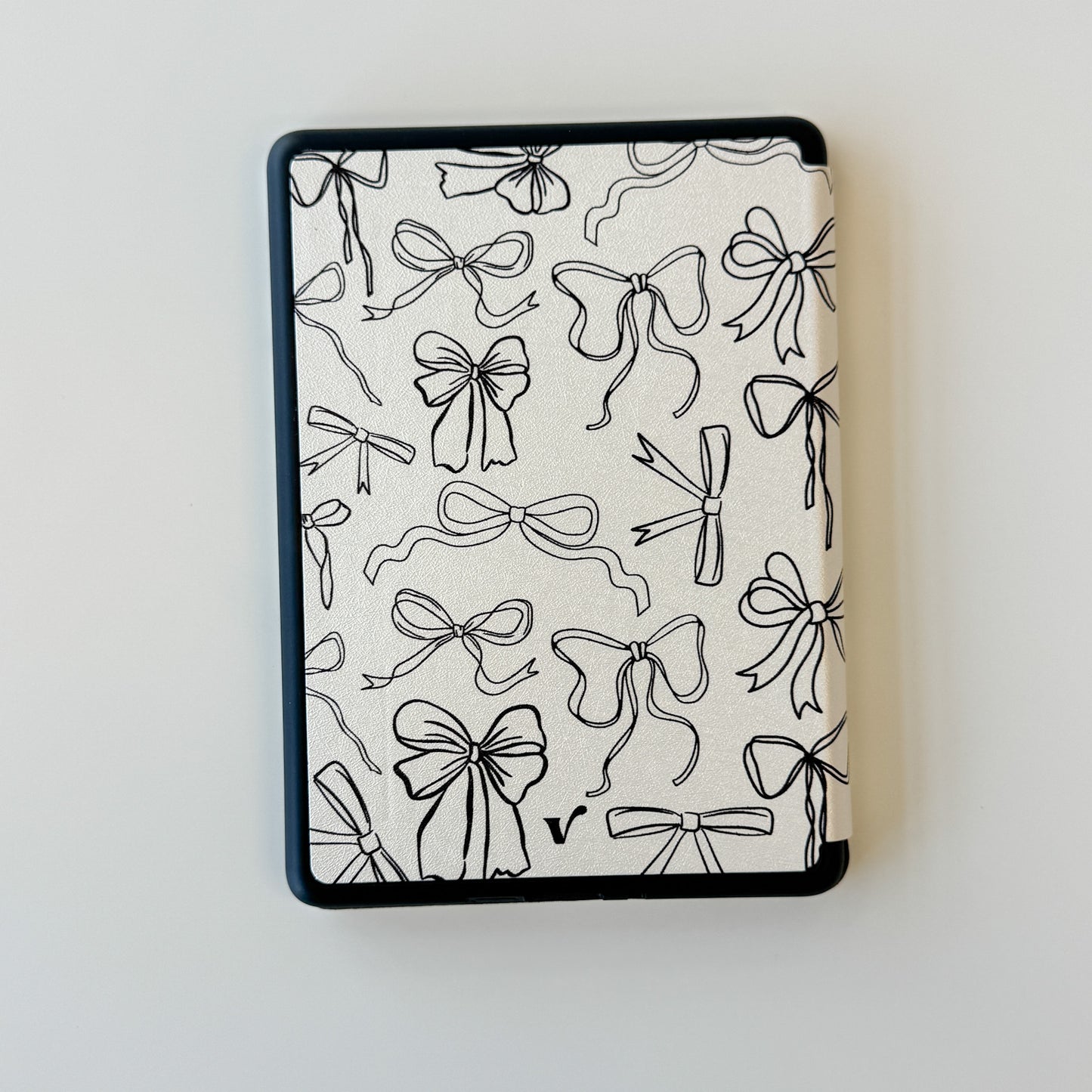 Tied Up In Chapters Kindle Case